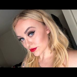 Meet your Posher, Kelsey